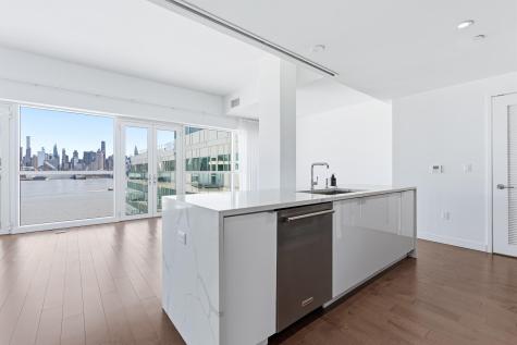 800 Avenue At Port Imperial Weehawken NJ 07086