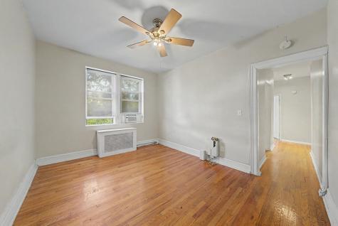 18 74th Street North Bergen NJ 07047