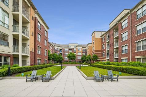 24 Avenue At Port Imperial West New York NJ 07093