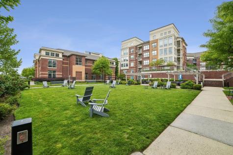 24 Avenue At Port Imperial West New York NJ 07093