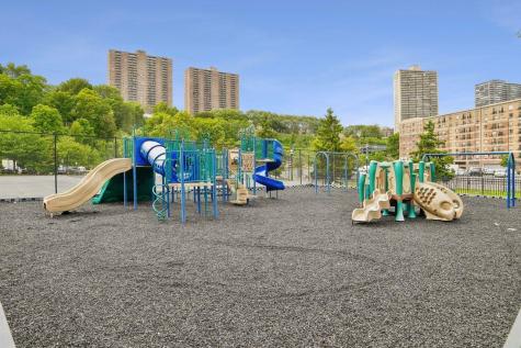 24 Avenue At Port Imperial West New York NJ 07093