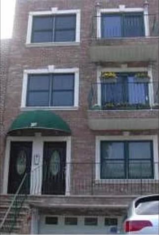 207 Palisade Avenue Union City NJ 07087