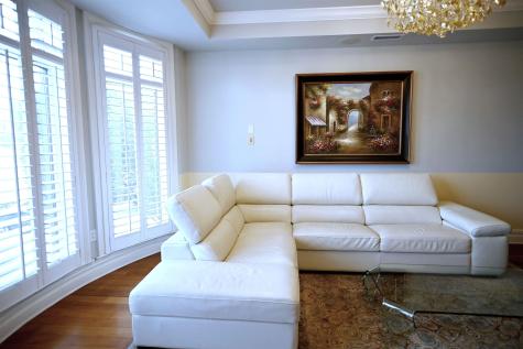 4 Henley Place Weehawken NJ 07086