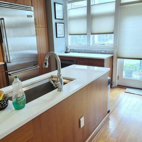 4 Henley Place Weehawken NJ 07086