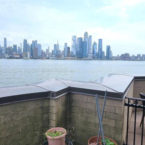 4 Henley Place Weehawken NJ 07086