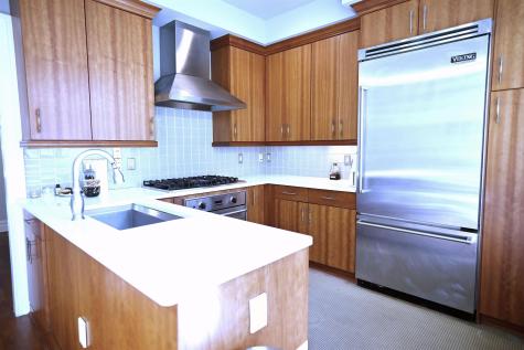 4 Henley Place Weehawken NJ 07086