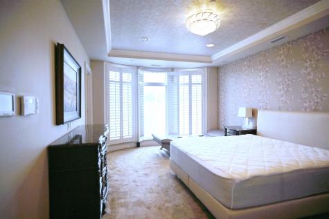 4 Henley Place Weehawken NJ 07086