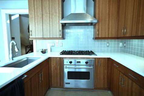 4 Henley Place Weehawken NJ 07086