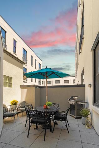 518 Gregory Avenue Weehawken NJ 07086