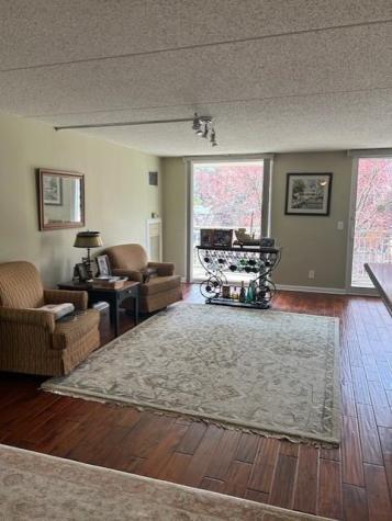1055 River Road Edgewater NJ 07020