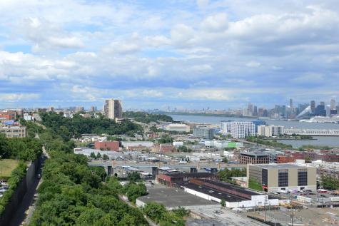 100 Manhattan Avenue Union City NJ 07087