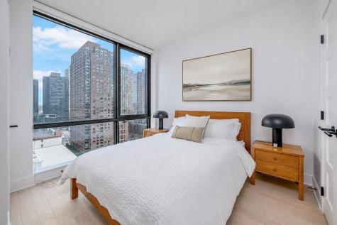 10 Provost Street Jersey City NJ 07302-5647