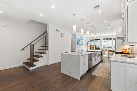 1480 15th Street Fort Lee NJ 07024