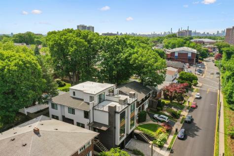 1480 15th Street Fort Lee NJ 07024