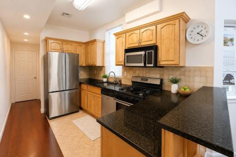 395 2nd Street Jersey City NJ 07302