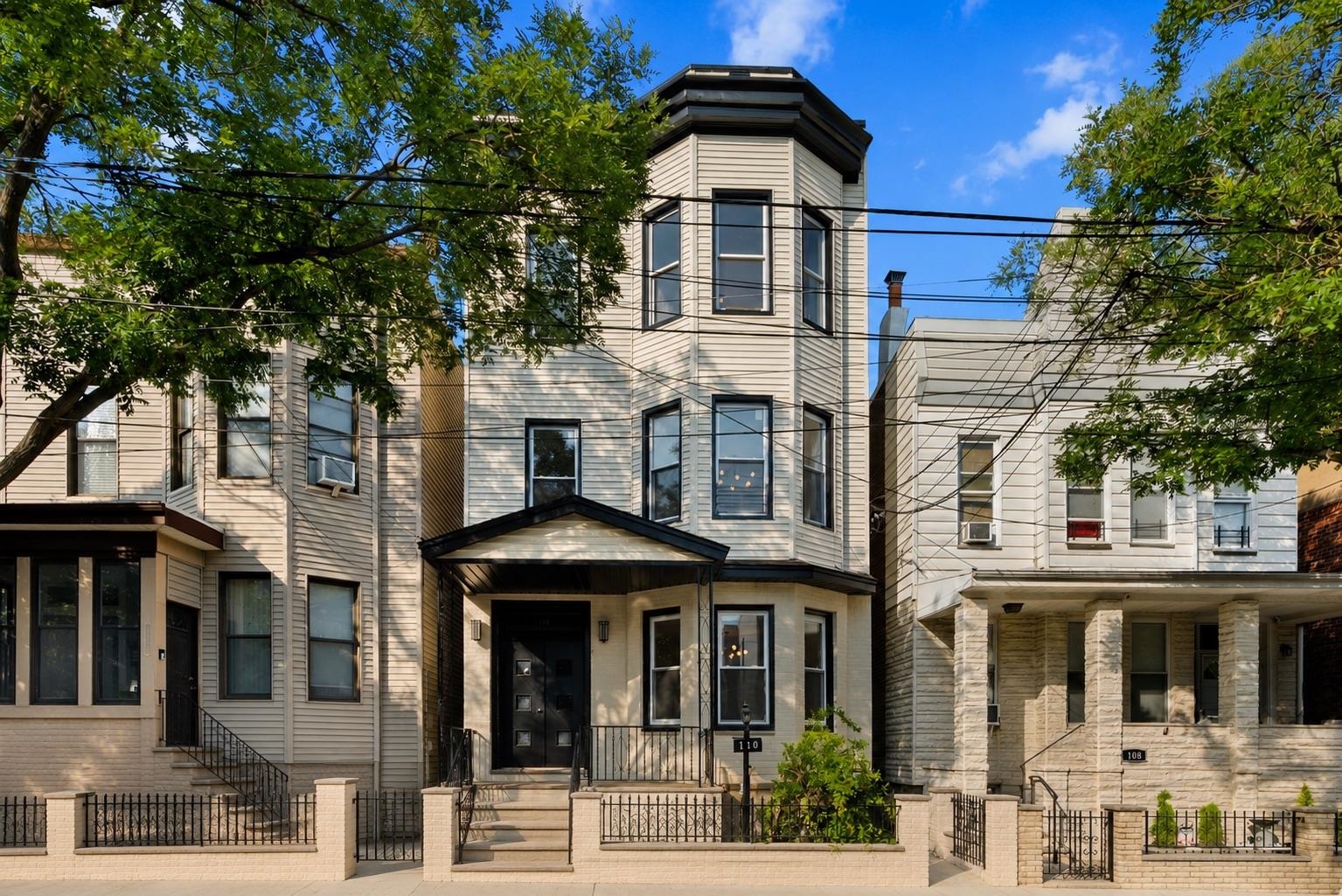 110 Maple Street Weehawken NJ 07086