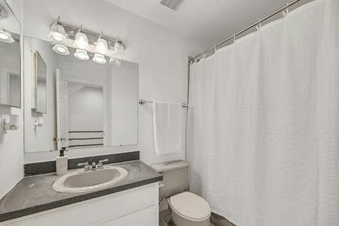 456 9th Street Hoboken NJ 07030