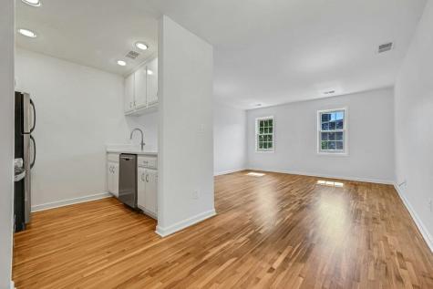 456 9th Street Hoboken NJ 07030