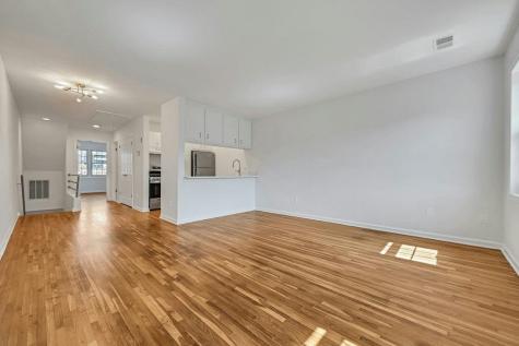 456 9th Street Hoboken NJ 07030