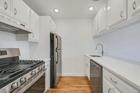 456 9th Street Hoboken NJ 07030