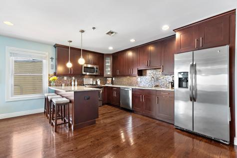 137 20th Street Union City NJ 07087