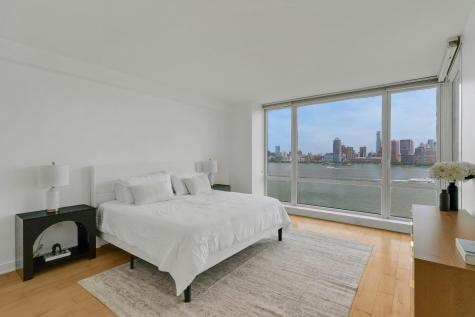 2 2nd Street Jersey City NJ 07302