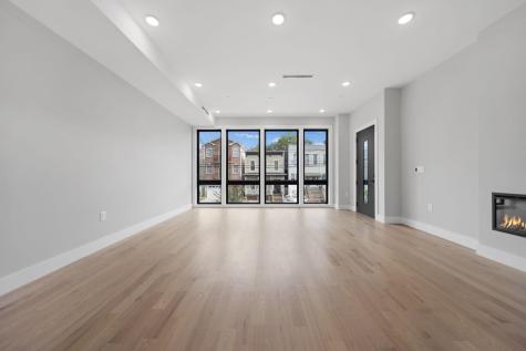 373 New York Avenue Jersey City NJ 07307
