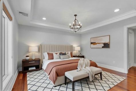31 Cambridge Way Weehawken NJ 07086