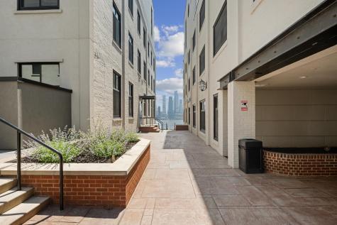 518-530 Gregory Avenue Weehawken NJ 07086