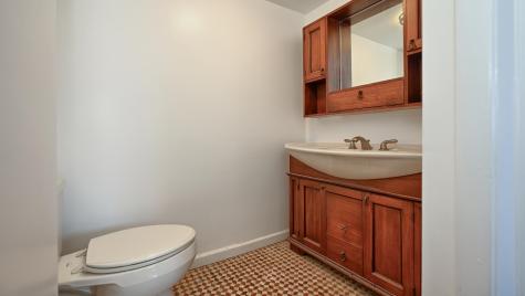 2140 Harmon Cove Tower Secaucus NJ 07094