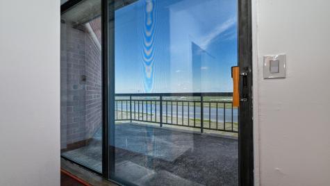 2140 Harmon Cove Tower Secaucus NJ 07094