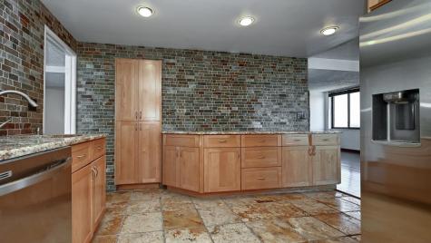 2140 Harmon Cove Tower Secaucus NJ 07094