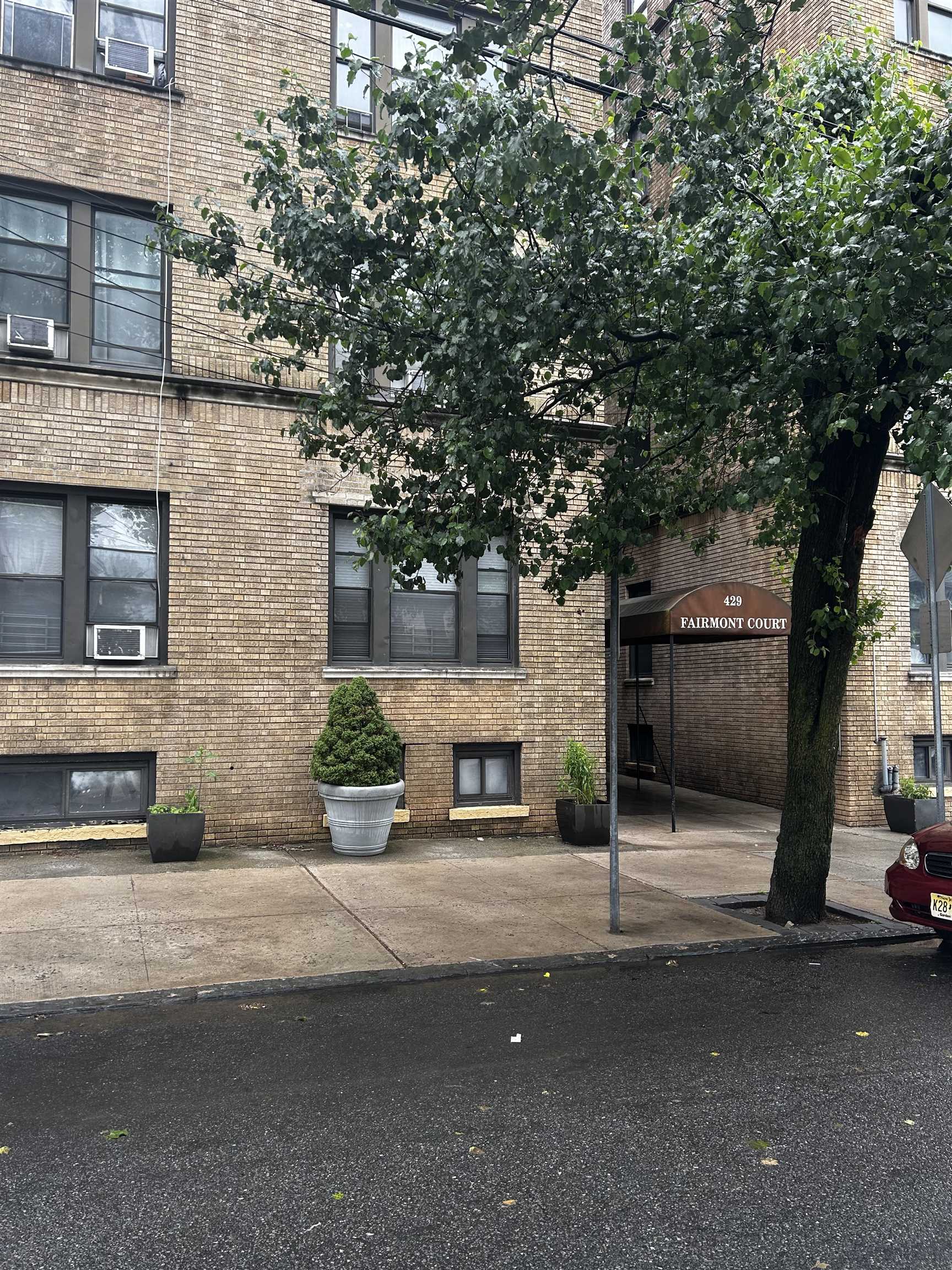 429 Fairmount Avenue Jersey City NJ 07306