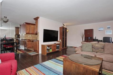 6040 Boulevard East West New York NJ 07093