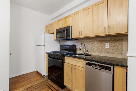 118 Corbin Avenue Jersey City NJ 07306