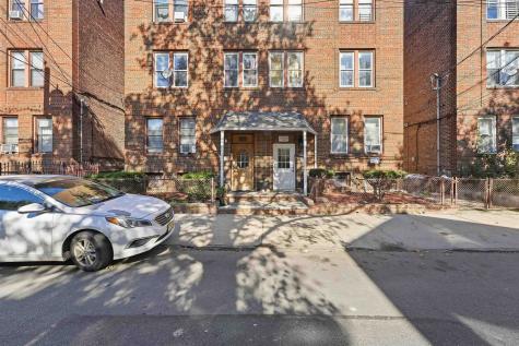 258 Clendenny Avenue Jersey City NJ 07304