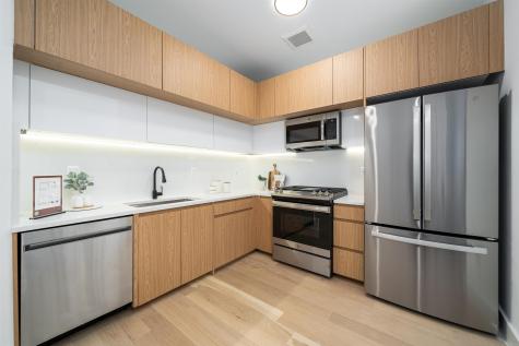 649 38th Street Union City NJ 07087