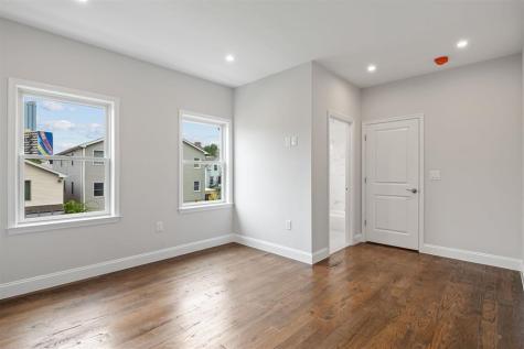 153 Laidlaw Avenue Jersey City NJ 07306