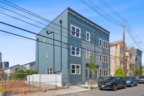 153 Laidlaw Avenue Jersey City NJ 07306
