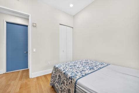 4 Beacon Way Jersey City NJ 07304