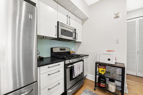 4 Beacon Way Jersey City NJ 07304