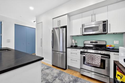 4 Beacon Way Jersey City NJ 07304