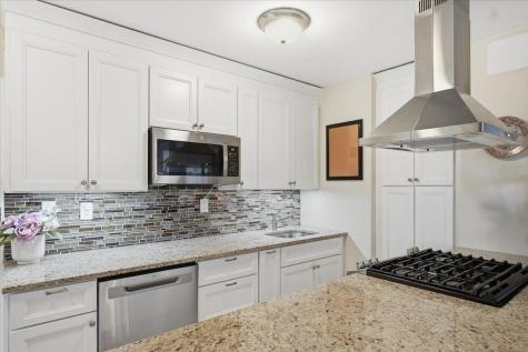 6040 Boulevard East West New York NJ 07093