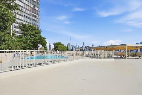 6040 Boulevard East West New York NJ 07093