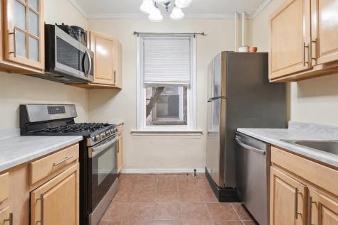 325 79th Street North Bergen NJ 07047