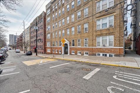 325 79th Street North Bergen NJ 07047