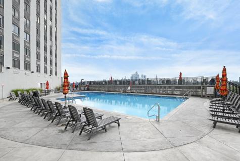 100 Manhattan Avenue Union City NJ 07087