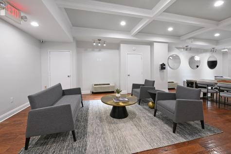 100 Manhattan Avenue Union City NJ 07087