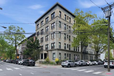258 Barrow Street Jersey City NJ 07302
