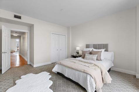 207 Shearwater Court West Jersey City NJ 07305
